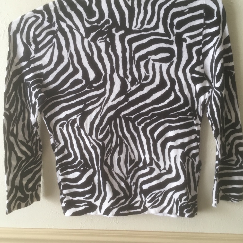 Cardigan - Picture 4 of 4
